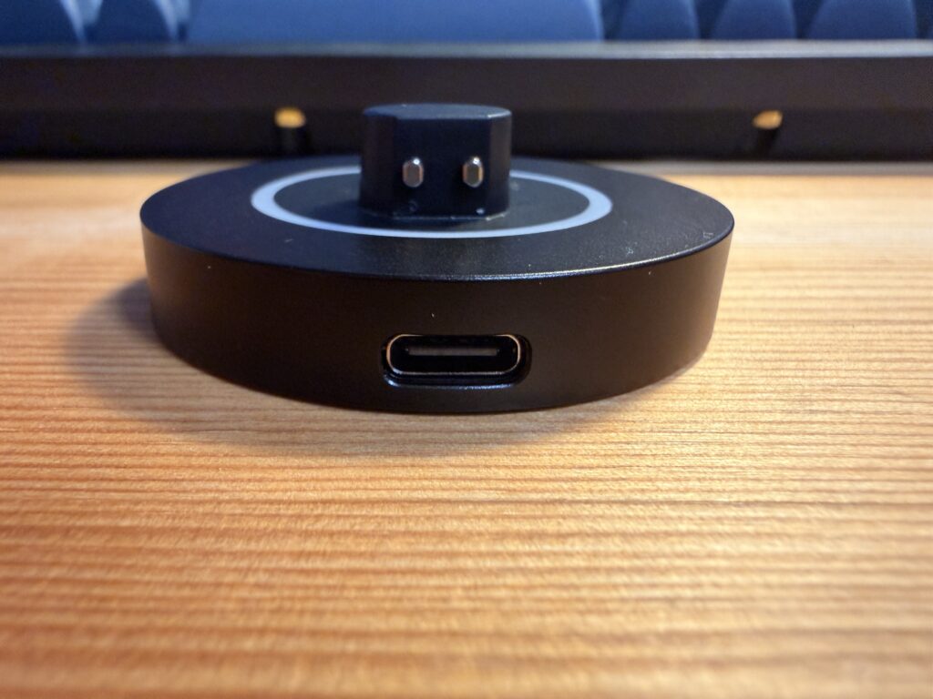 Smart Recovery Ringの充電端子